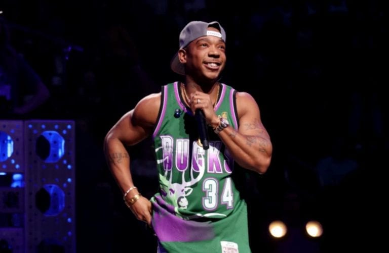 Ja Rule Bucks Halftime
